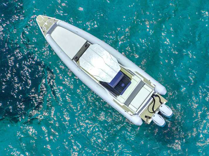 Excursión privada VIP en barco por las Cícladas