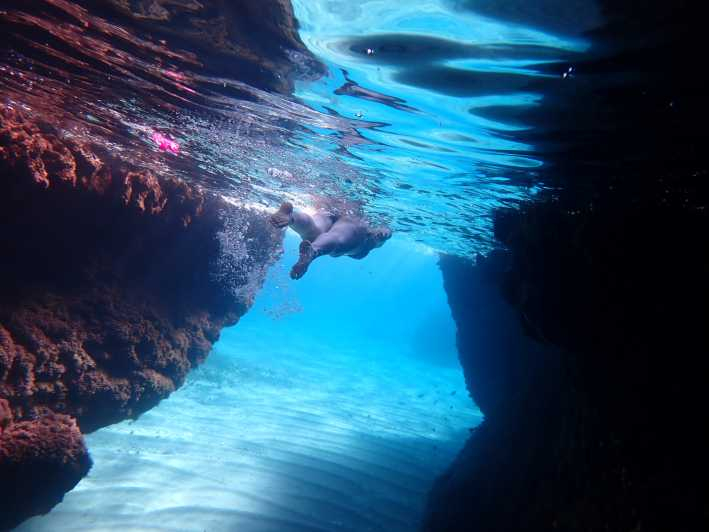 Excursión guiada a las Cuevas de Agia Napa C + Snorkel en Konnos - SIN barco
