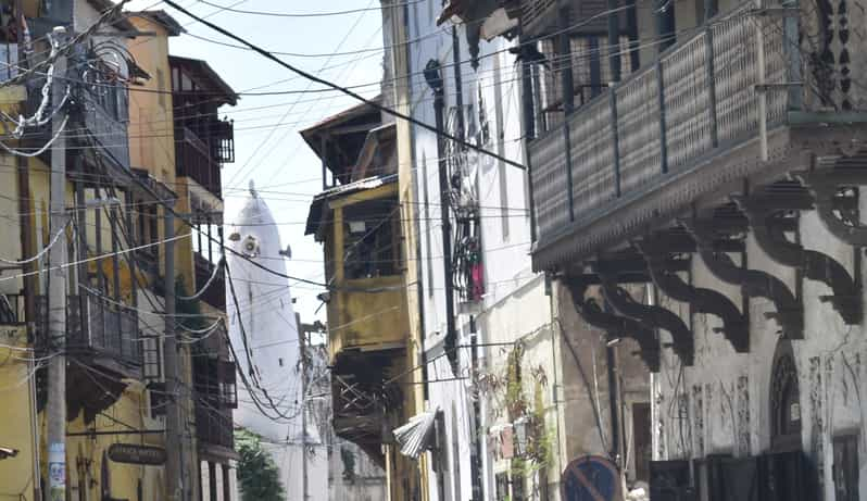 Excursión a Mombasa con Ghalib