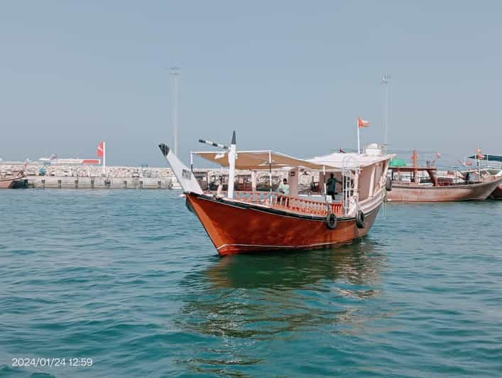 Jasab: Crucero de día completo en dhow para ver delfines con almuerzo