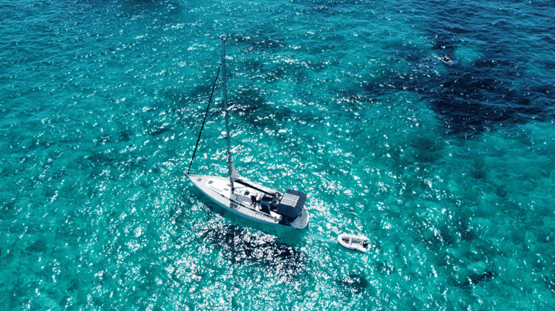 Excursión de un día en velero por Ibiza y Formentera