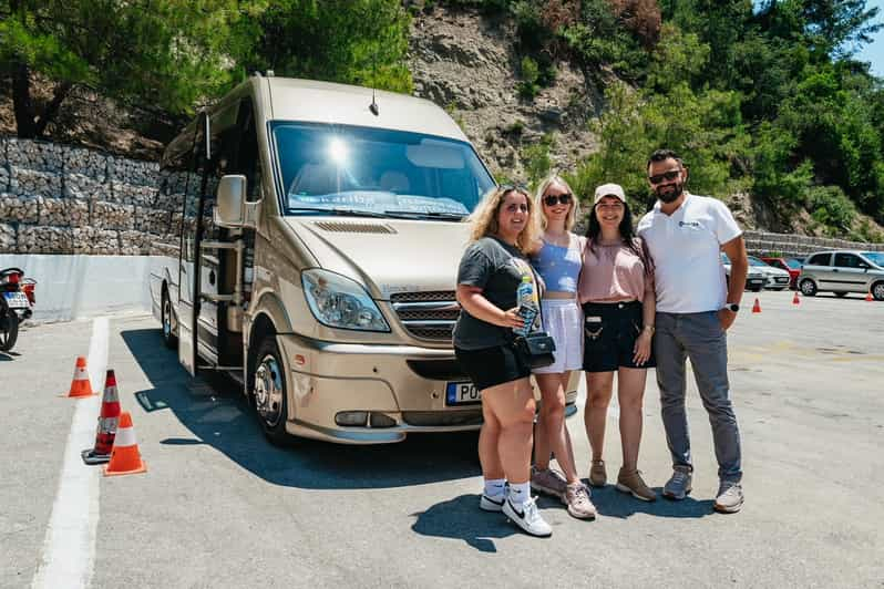 Tour privado: Valle de las Mariposas y Pueblo de Lindos (FD)