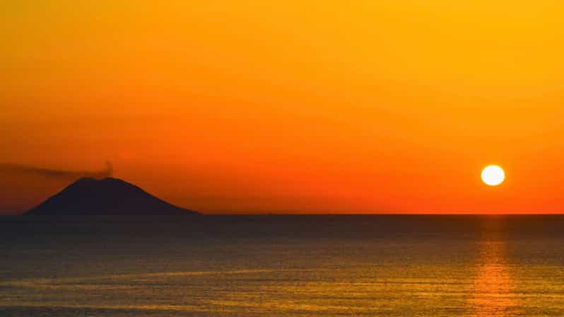 Minicrucero por las Islas Eolias con Stromboli de Noche