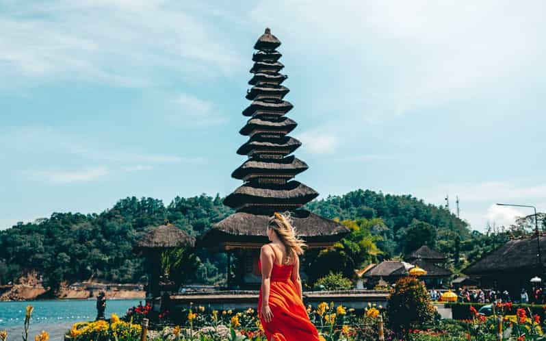 Templo Ulundanu, Jatiluwih y Puesta de Sol en Tanah Lot-Todo Incluido