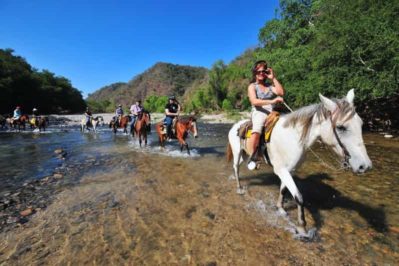 Aventura a Caballo: Explorando la Naturaleza y la Historia en Fethiye