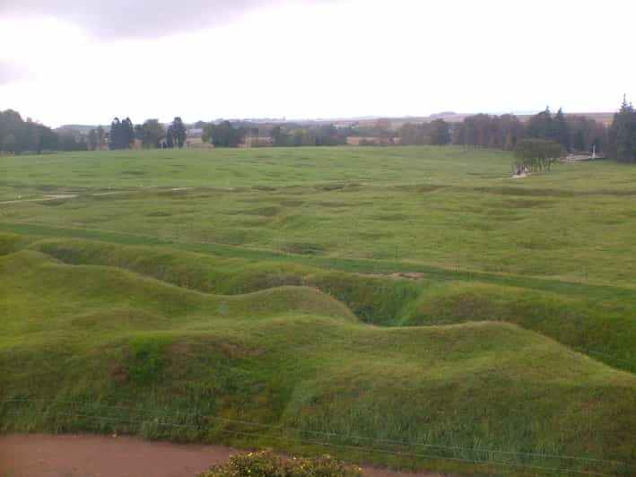 Campo de batalla de la I Guerra Mundial de la Batalla del Somme desde Amiens