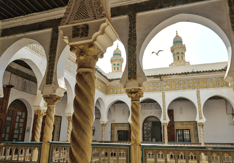 Argel: Casbah, Museo del Bardo, Memorial de los Mártires con almuerzo