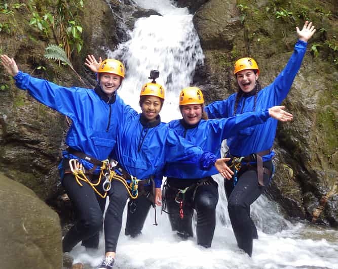 Baños: Barranquismo en las Cascadas de Chamana o Río Blanco