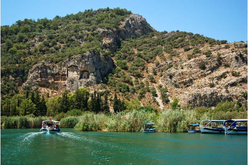 Descubre Dalyan: Viaje Azul a la Caguama y Fangoterapia