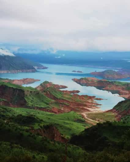 Excursión de un día al embalse y la presa de Nurek desde Dushanbe