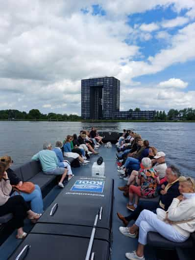 Groninga: Crucero por la ciudad en barco abierto