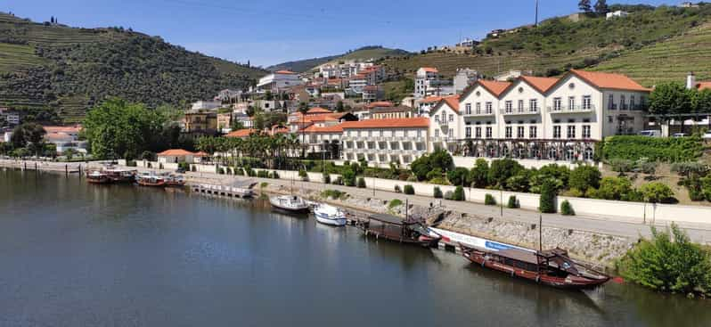 Desde Pinhão: Excursión por el Valle del Duero con Cata de Vinos y Paseo en Barco