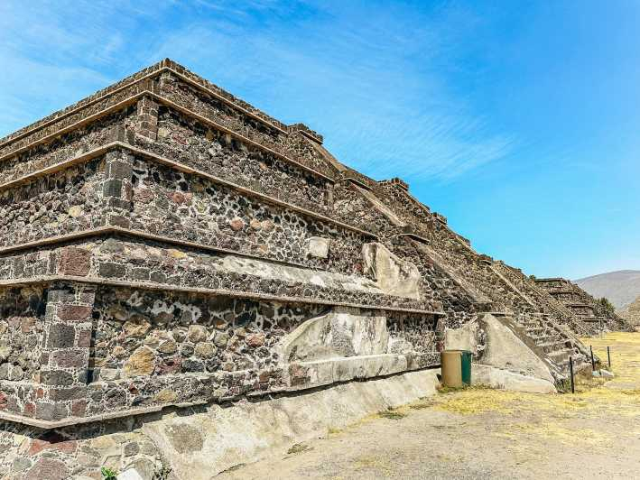Ciudad de México: Excursión de un día a Teotihuacán y Tlatelolco en furgoneta