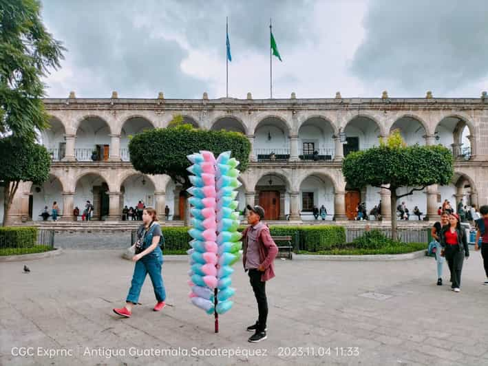 Tour a pie por Antigua: Lugares destacados, historia, cultura.