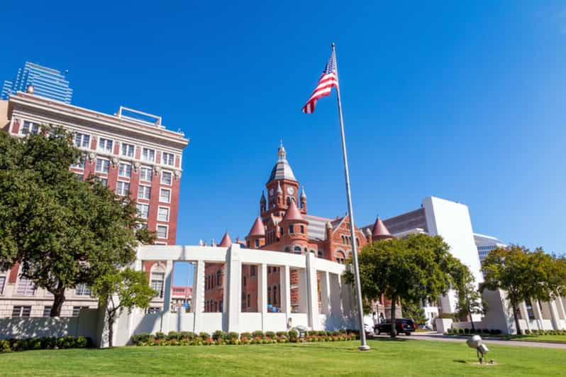 Dallas: Recorrido a pie por el Monumento a JFK, el Ayuntamiento y la Torre de la Reunión