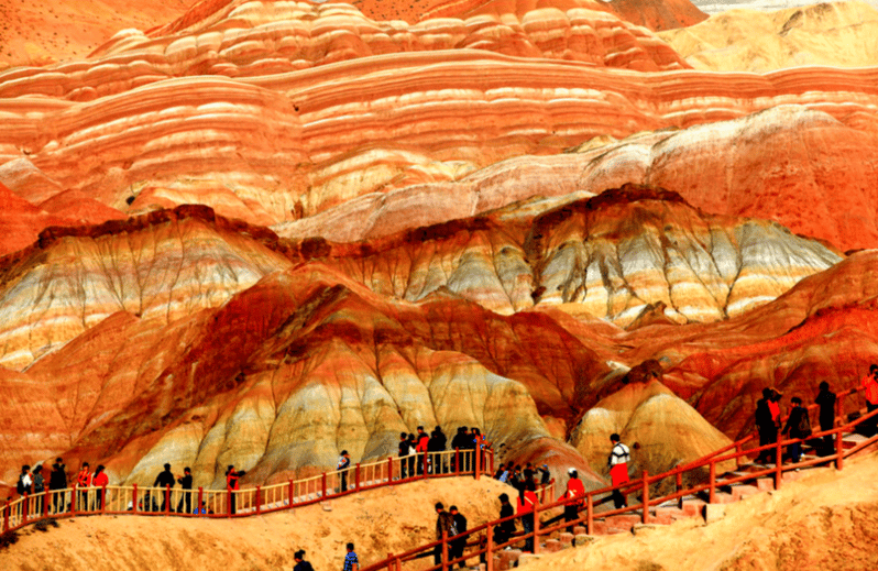 En tren bala de Lanzhou a la Montaña Arco Iris de Zhangye