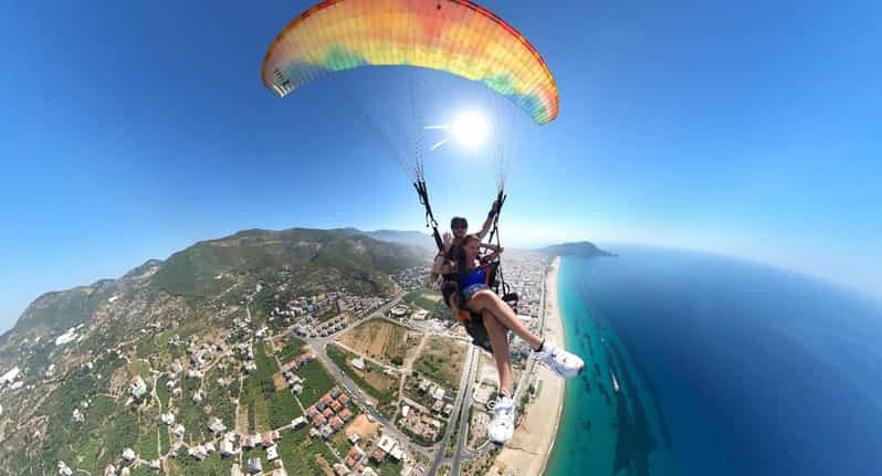 Desde Antalya/Alanya: Parapente con servicio de recogida del hotel opcional