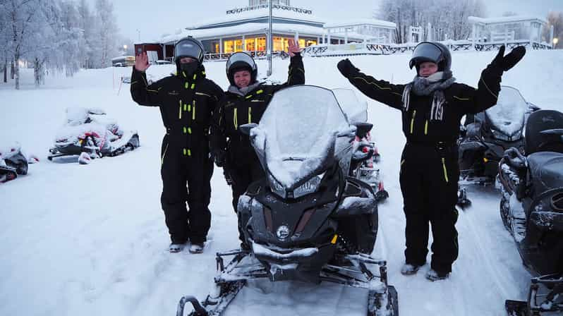 Expedición en moto de nieve por Laponia