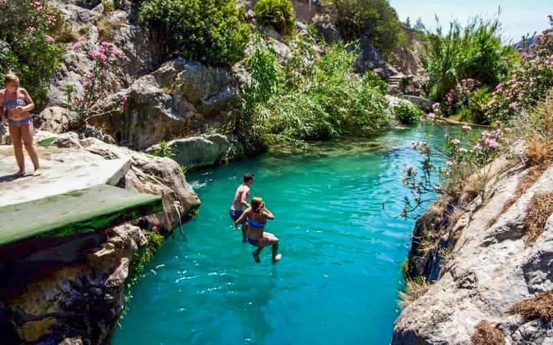 Desde Albir o Benidorm: Excursión de un día a las Cascadas del Algar