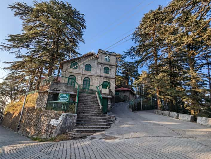 Mussoorie Heritage Trails (2 horas de tour a pie guiado)