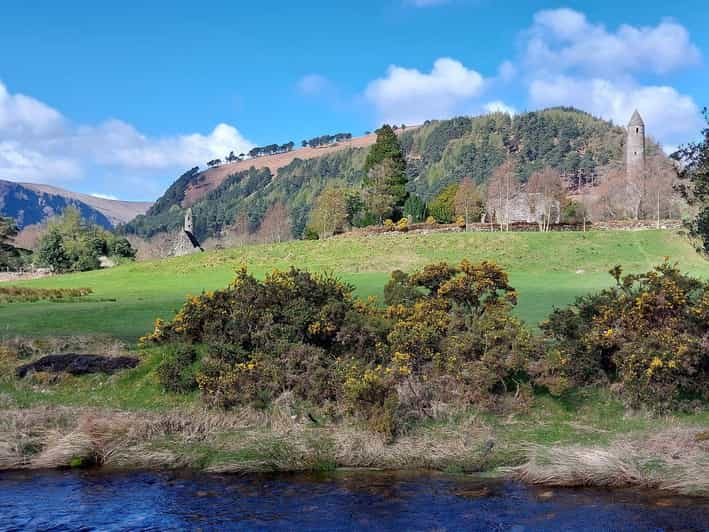 Desde Dublín: Excursión Privada a Glendalough y las Montañas de Wicklow