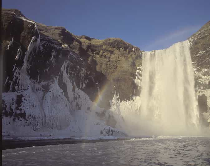 Islandia: Poderes Ocultos y Aurora Boreal 6 días de tour guiado