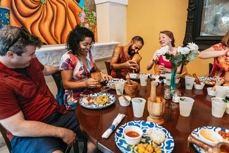 San Juan: Tour a pie por el casco antiguo con degustación de comida