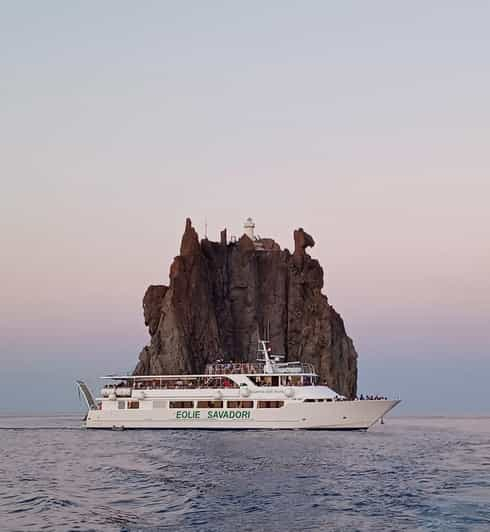 Desde Tropea: excursión de un día con vistas a Lipari Vulcano Stromboli