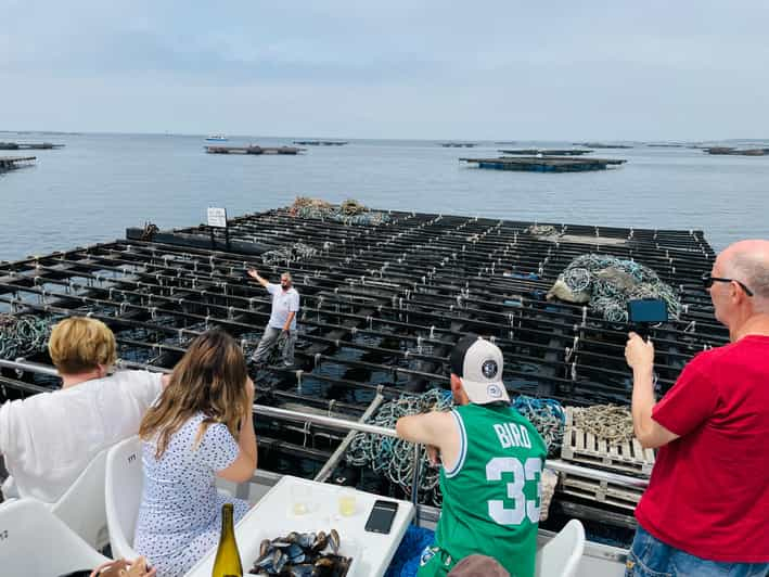 La Toja: tour en barco por la ría de Arousa con degustación de mejillones