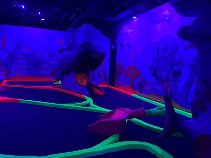 Magaluf ; Minigolf indoor