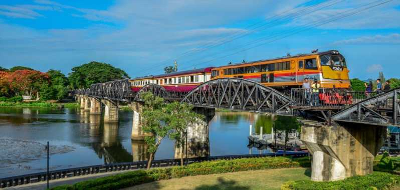 Bangkok: Puente sobre el río Kwai Visita guiada de un día completo