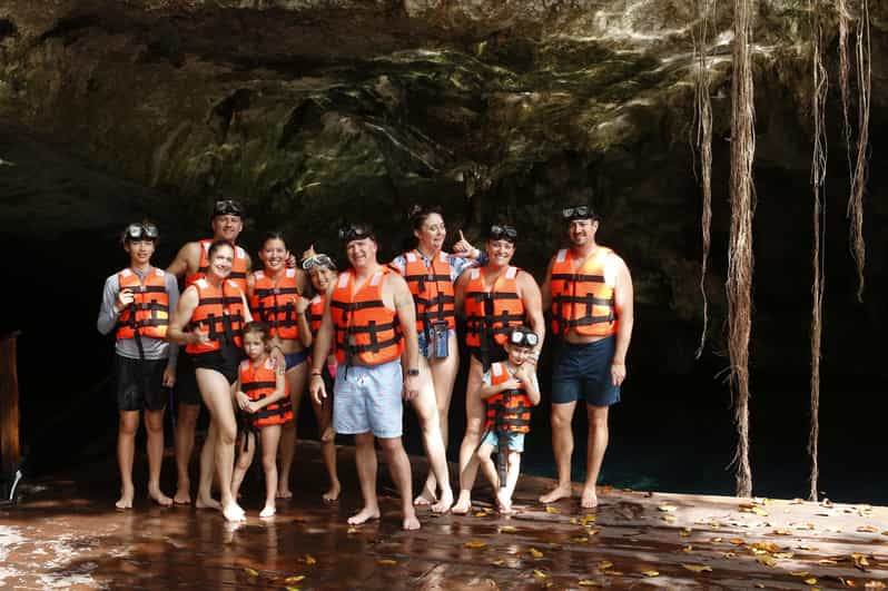 Playa del Carmen: Cenote y Nado con Tortugas Tour de medio día