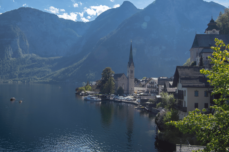 Hallstatt: Primer Paseo de Descubrimiento y Lectura a Pie