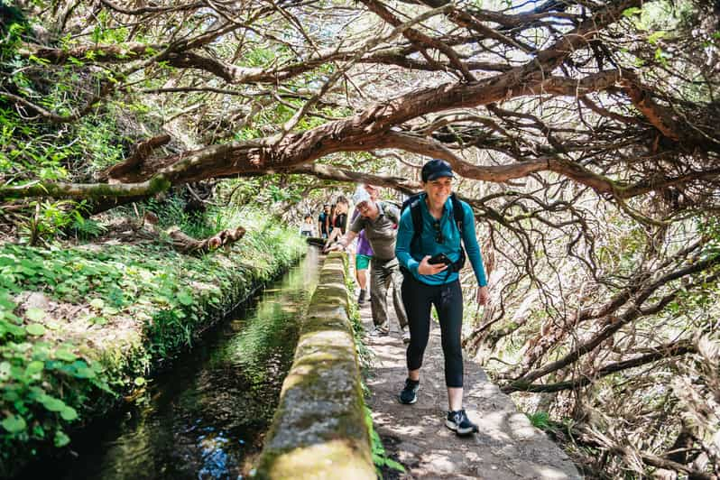 Madeira: Disfruta de un paseo guiado de levada por el Valle de Rabaçal