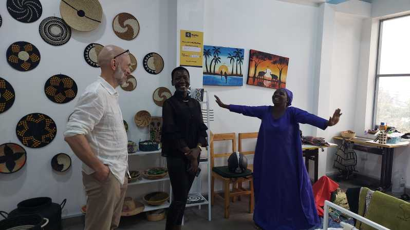 Hilos de Cultura - Taller de bordado en Kigali
