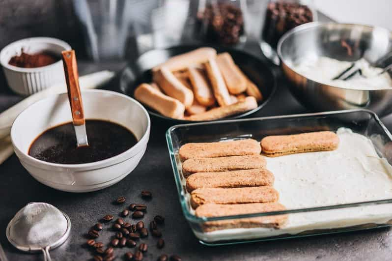 Pianillo: corso di cucina con pasta, mozzarella e tiramisù