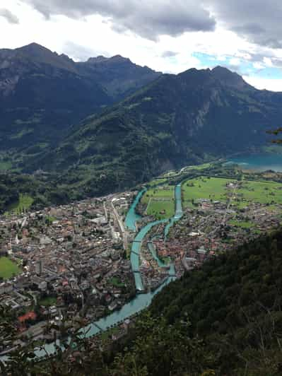 Basilea: Excursión Privada de un Día a Jungfraujoch y la Región de Interlaken