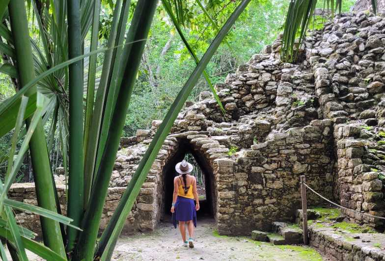 Desde Riviera Maya: Excursión de un día a Coba, Punta Laguna y Cenote