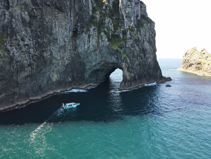 Paihia/Russell: Crucero por el Agujero en la Roca y la Bahía de las Islas