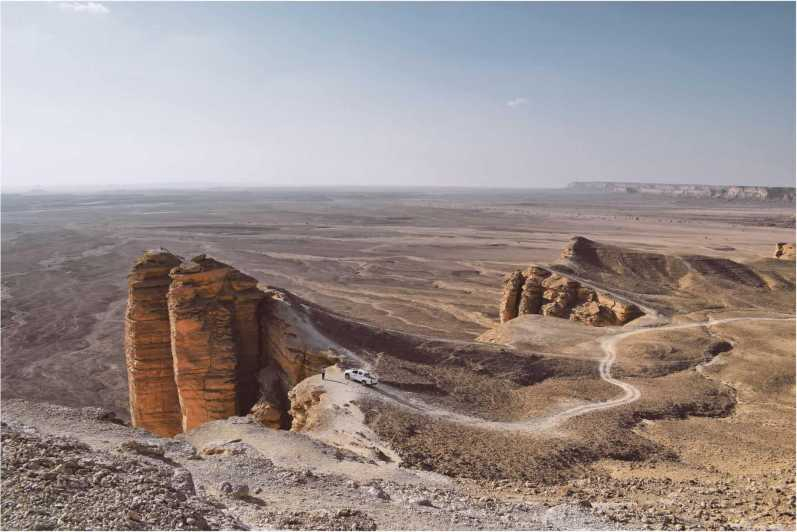 Al Filo del Mundo Riad y Visita a la Cueva de los Murciélagos