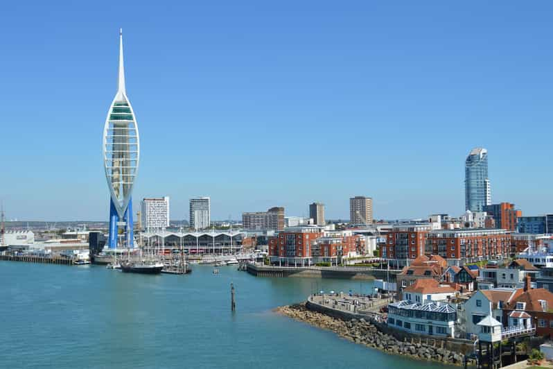 Portsmouth ¡Búsqueda del Tesoro de Puzzles Divertidos!