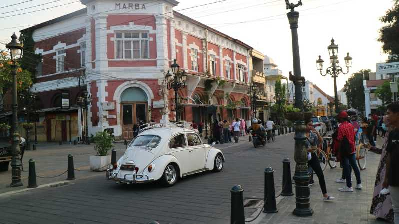 Semarang: Sumérgete en los encantos de la ciudad con un guía personal