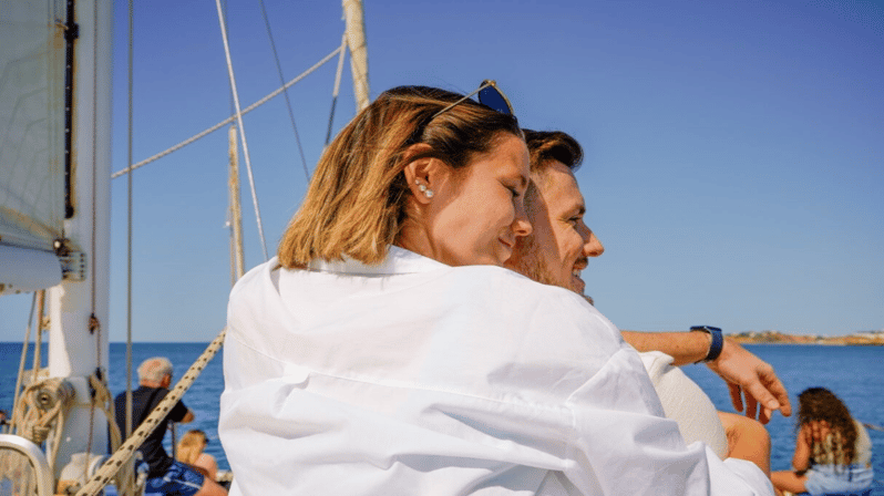 Vilamoura: Excursión en velero de 2 horas por el Algarve