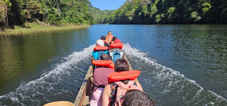 Panamá: Excursión a la Tribu Indígena Embera y al Río con Almuerzo