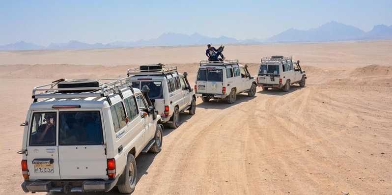 Bahía de Makadi: Aventura Safari en Jeep con guía beduino