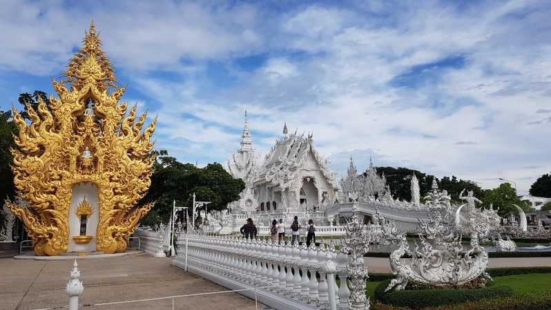Chiang Rai: Tour guiado de día completo con almuerzo