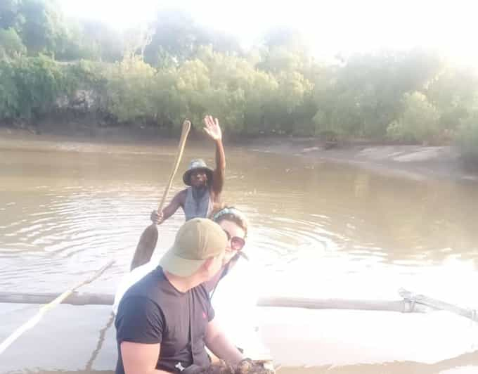 Playa de Diani: Experiencia al atardecer en el río Kongo en canoa