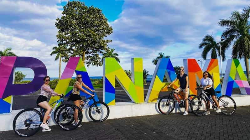 Panamá: Recorrido en Bicicleta por el Casco Viejo y la Cinta Costera