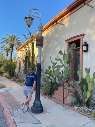 Tour a pie por el Barrio Viejo, el centro de Tucson y El Presidio