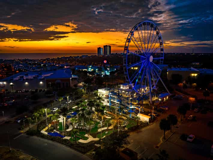 Playa de Ciudad de Panamá: Ticket de entrada SkyWheel y Combo Mini Golf